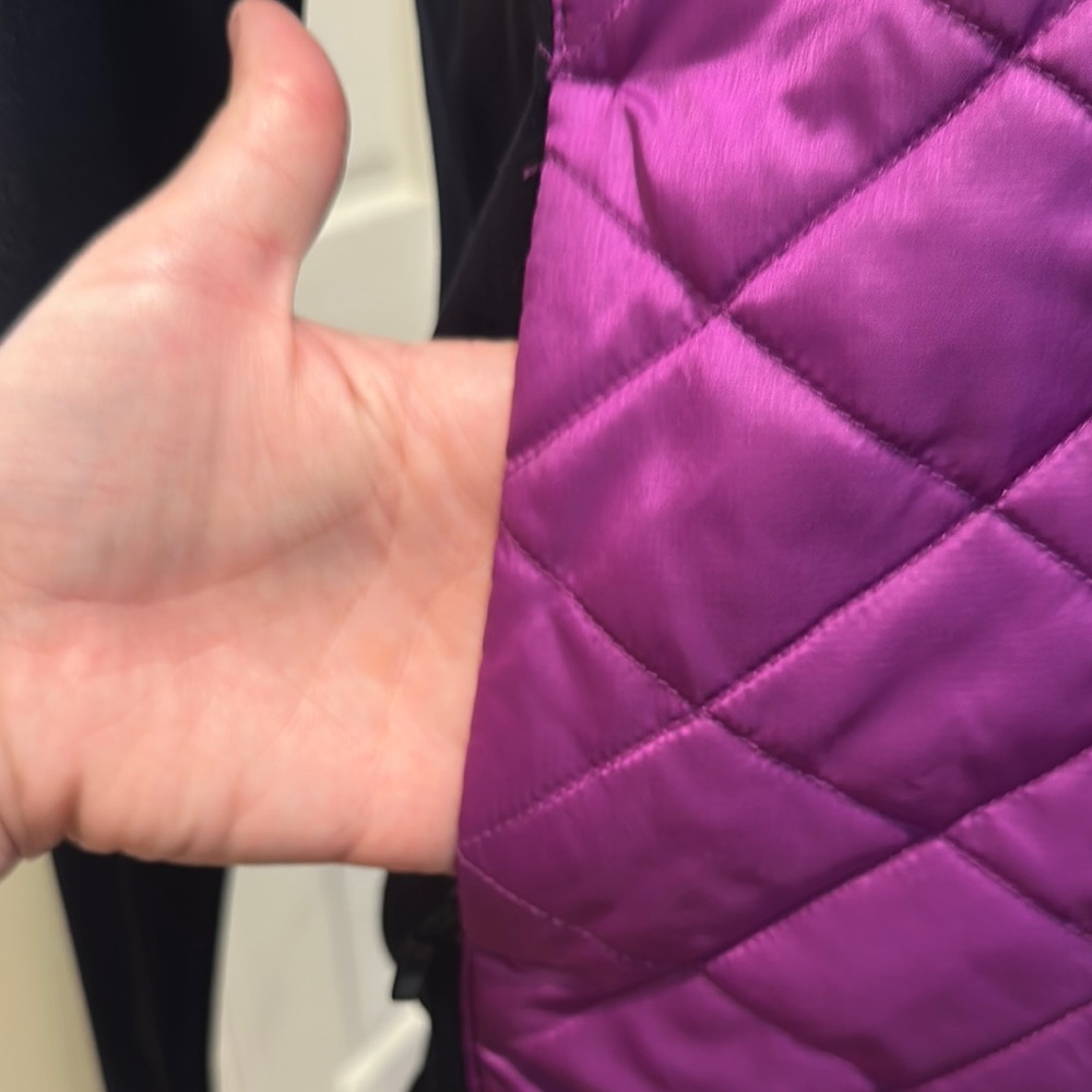 Marmot Women's Purple and Black down quilted and fabric Jacket M - Picture 3 of 10